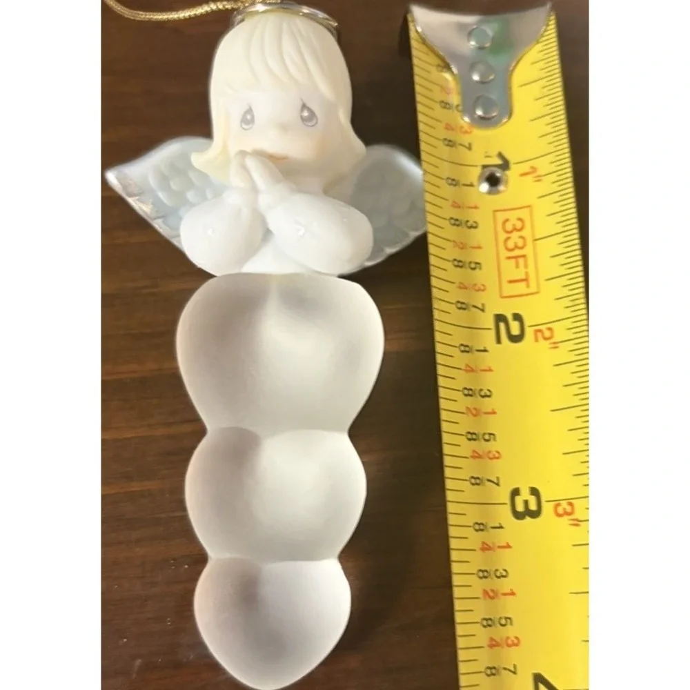 Precious Moments Enesco 1999 Praying Angel Icicle Ornament 546062/D w/ Box
